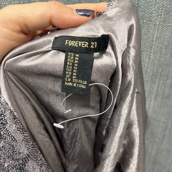 🇺🇸 Forever 21 sparkly dress size medium - Picture 8 of 8